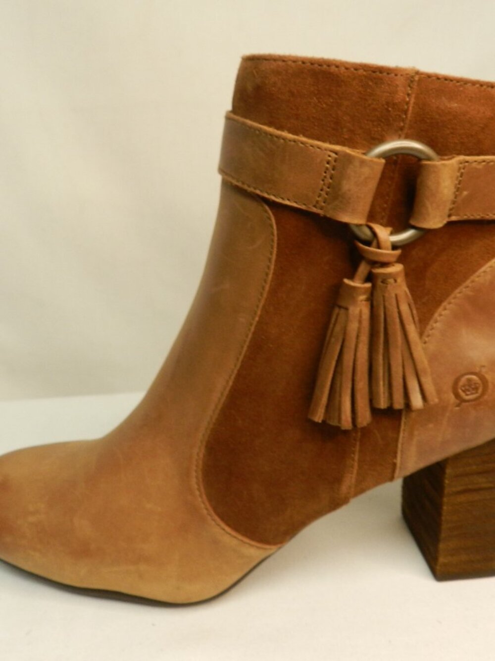 Born Leather w/Suede brown Tassel ankle Zip boots comfort block heel Size Sz 10 - Picture 2 of 13